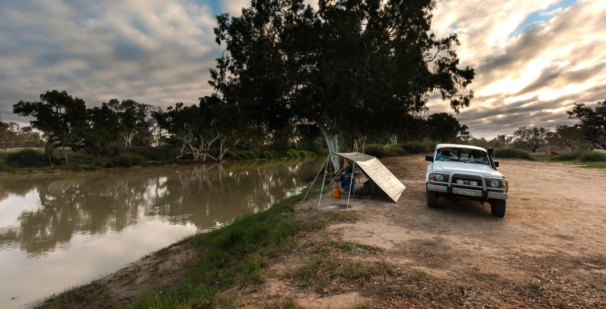Tranquil campsite beside Cooper Creek at Innamincka, South Australia